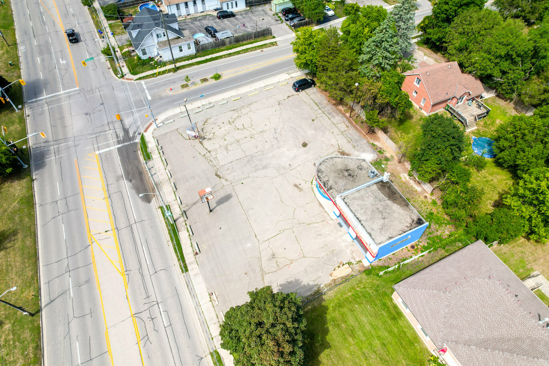1004 Colborne Street East, Brantford Realmedia Tours