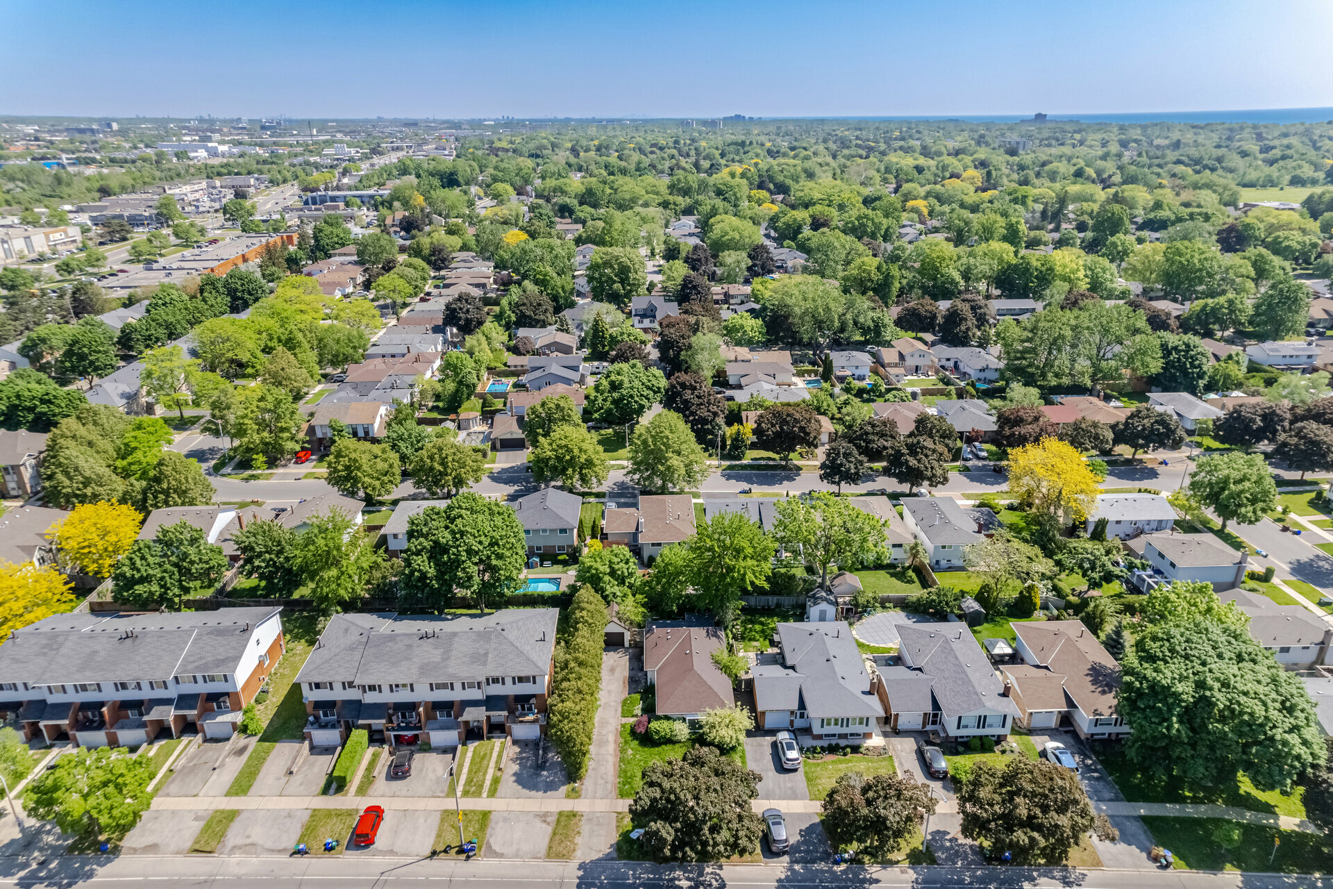 675 Cumberland Avenue, Burlington Realmedia Tours