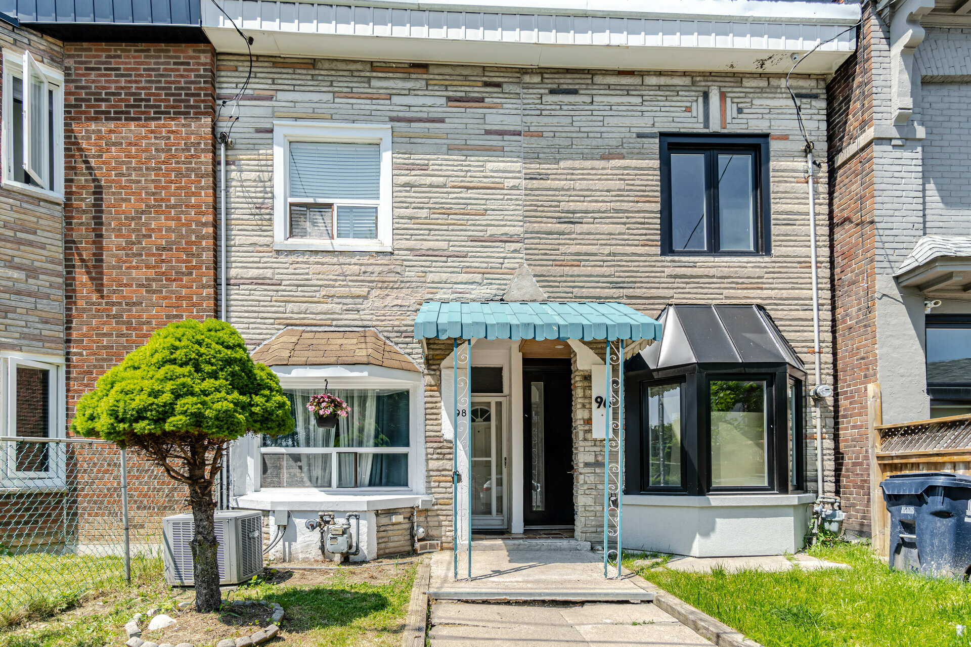 98 Ascot Avenue, Toronto Realmedia Tours