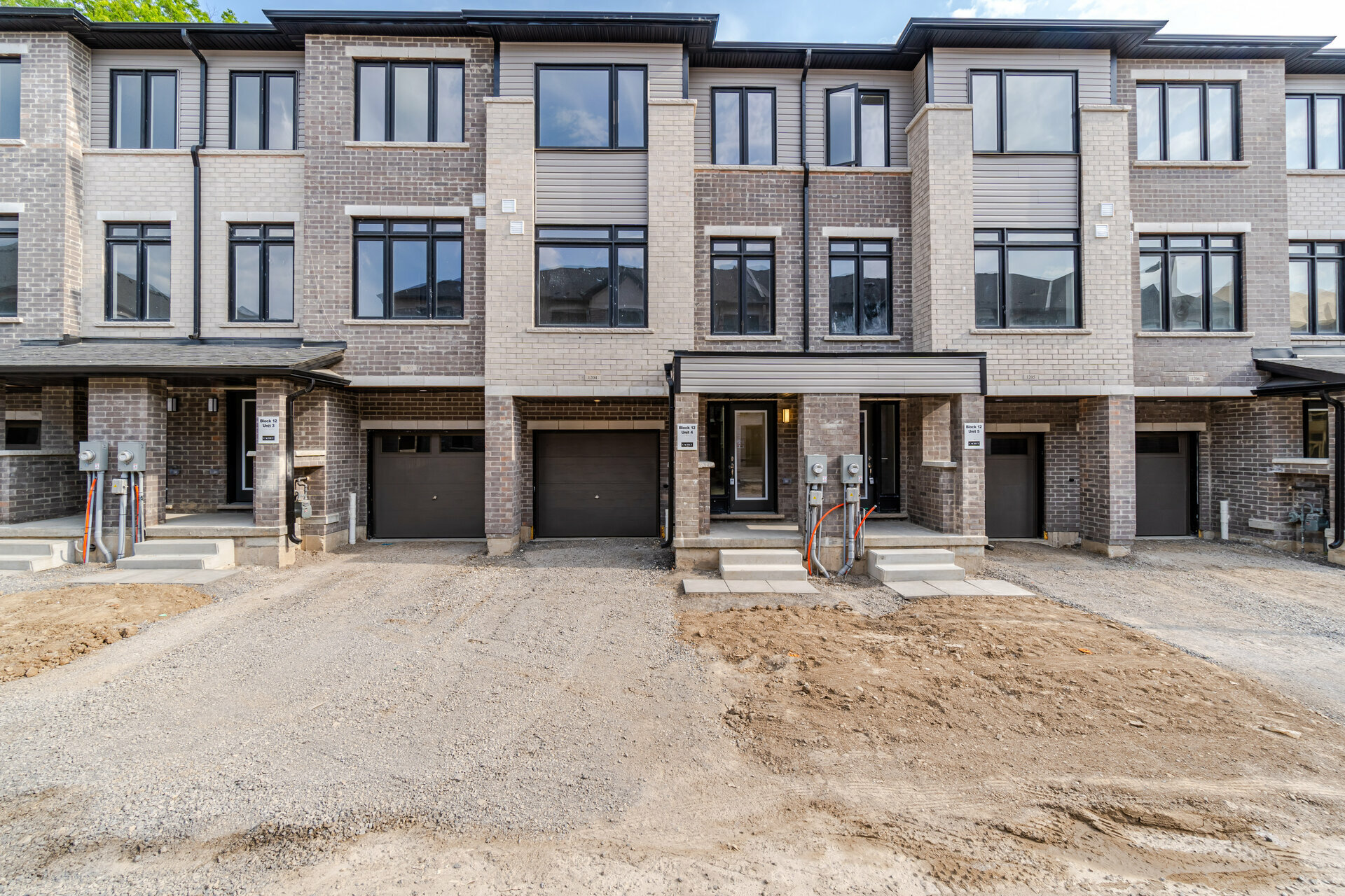 1204585 Colborne Street East, Brantford Realmedia Tours