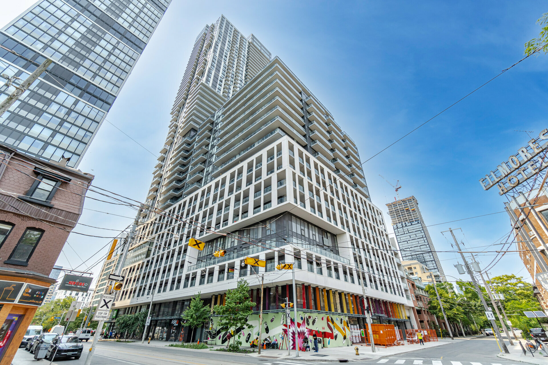 4614215 Jarvis Street, Toronto Realmedia Tours