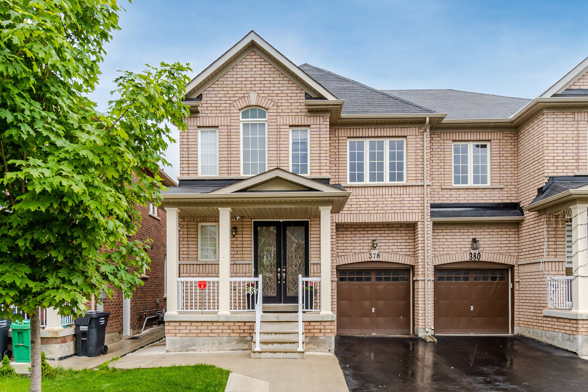 378 Royal West Drive, Brampton Realmedia