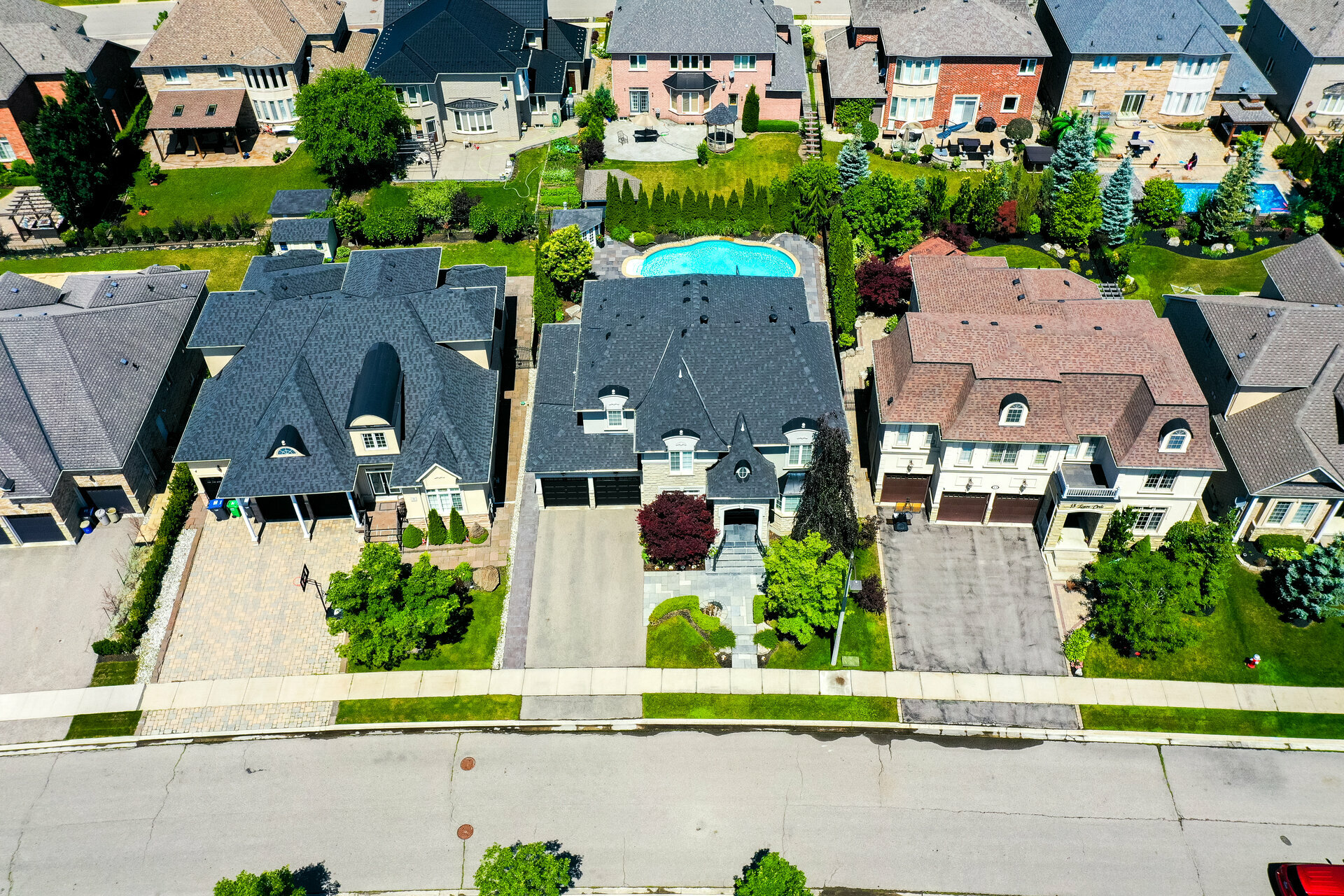 11 Louvre Circle, Brampton Realmedia Tours