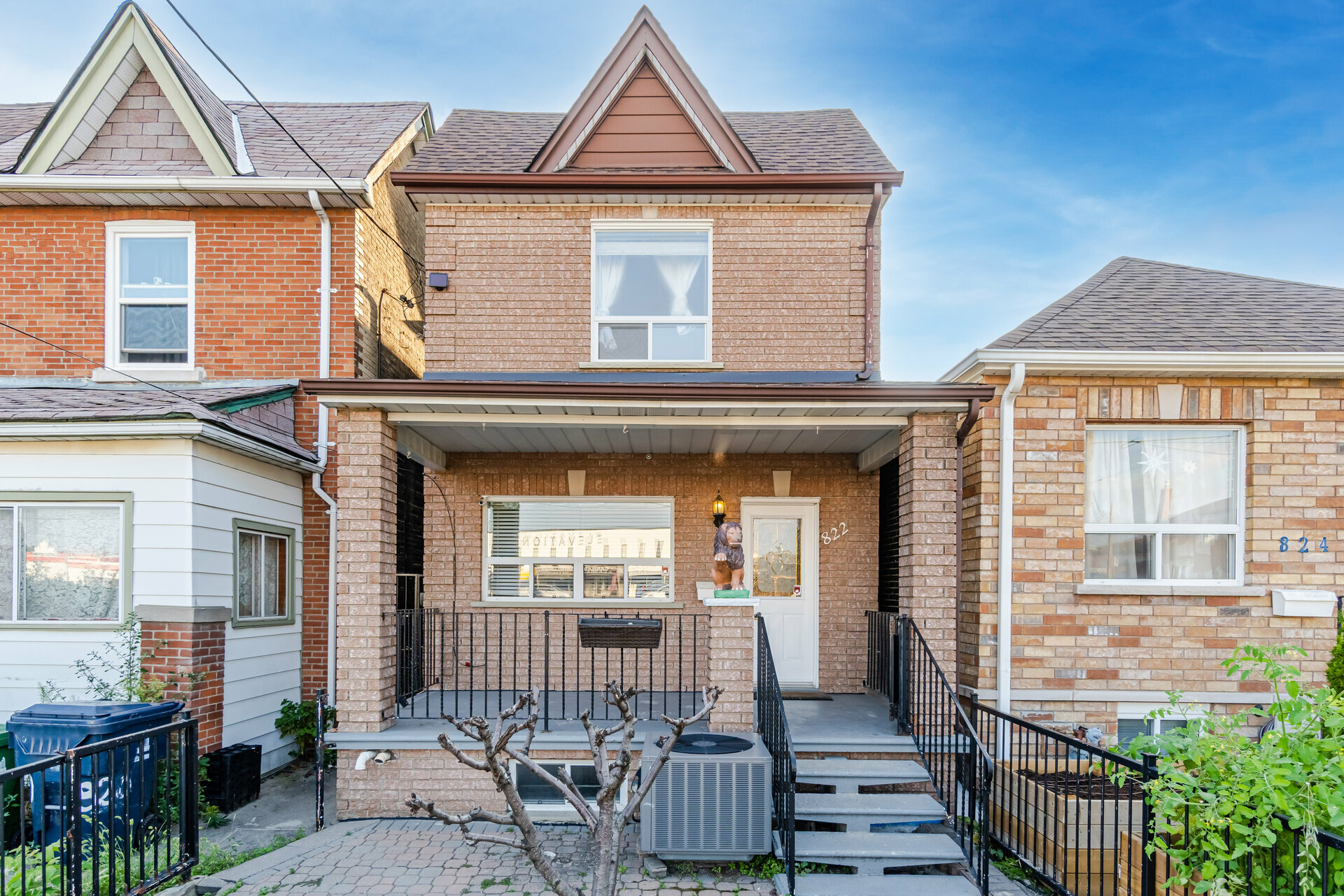 1822 Runnymede Road, Toronto Realmedia Tours