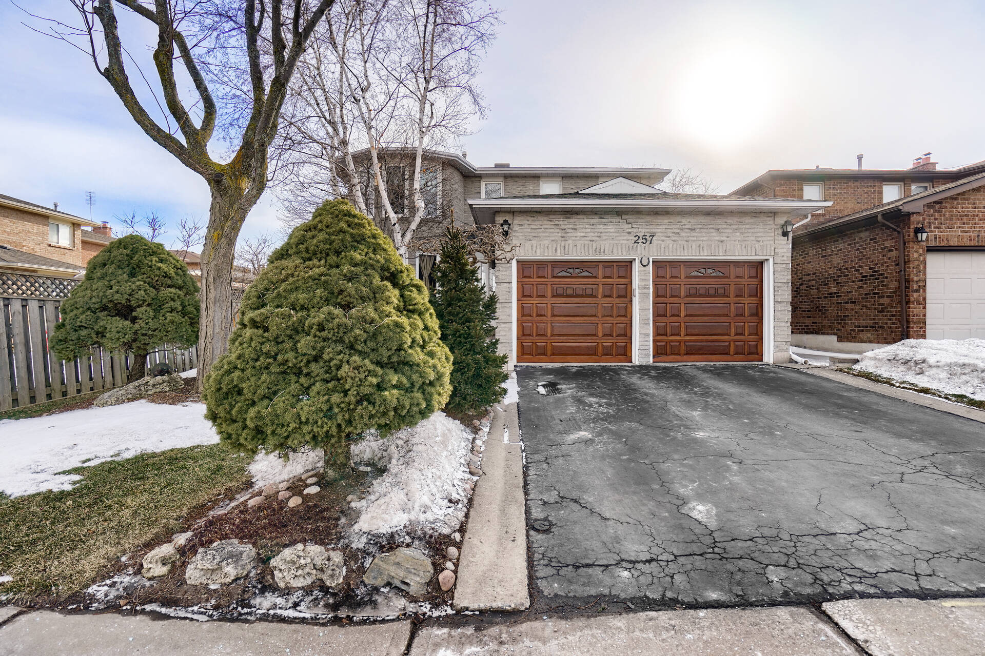 257 Killian Road, Maple Realmedia Tours