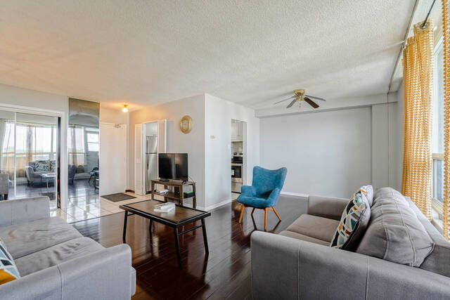 #609-3390 Weston Road, Toronto - photo 7