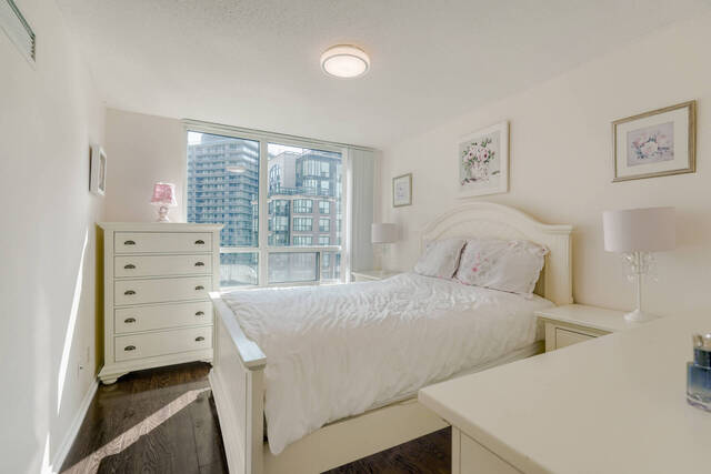 #1910-503 Beecroft Road, Toronto - photo 24