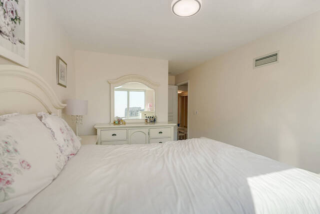 #1910-503 Beecroft Road, Toronto - photo 26