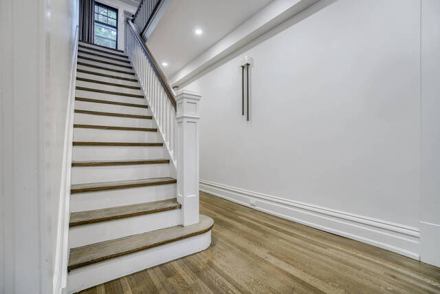 127 Main Street South, Brampton - photo 47