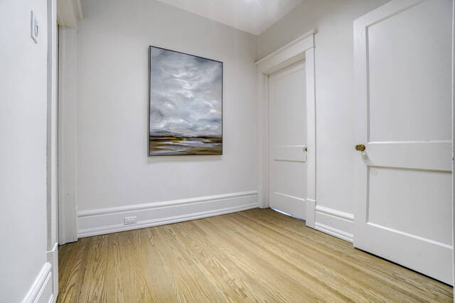 127 Main Street South, Brampton - photo 49