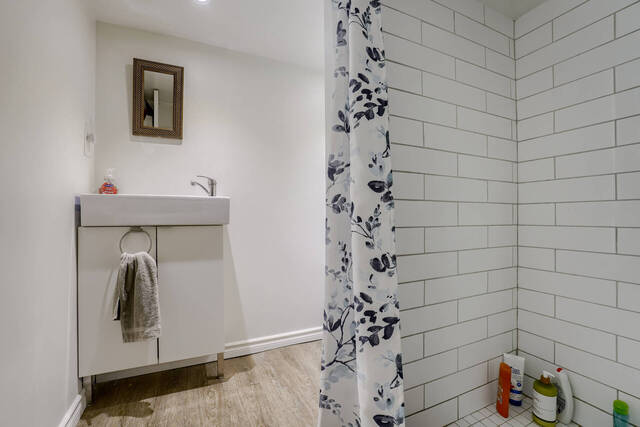 127 Main Street South, Brampton - photo 77
