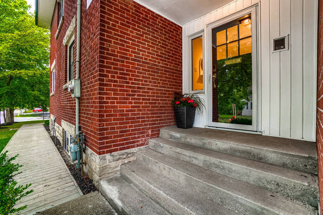 127 Main Street South, Brampton - photo 80
