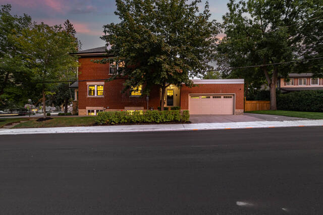 127 Main Street South, Brampton - photo 16