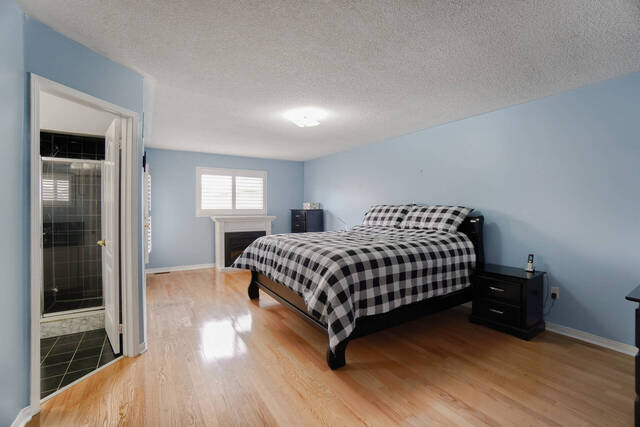 22 Hillsburgh Drive, Brampton - photo 23
