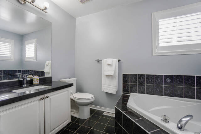 22 Hillsburgh Drive, Brampton - photo 25