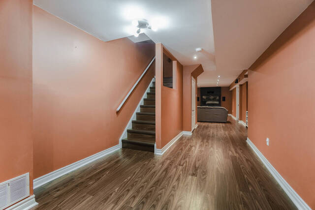 22 Hillsburgh Drive, Brampton - photo 37