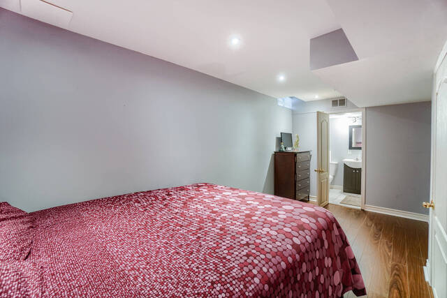 22 Hillsburgh Drive, Brampton - photo 42