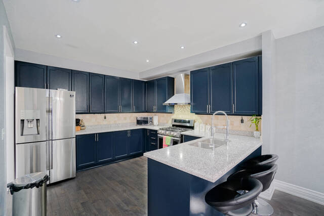 5 Regis Circle, Brampton - photo 14
