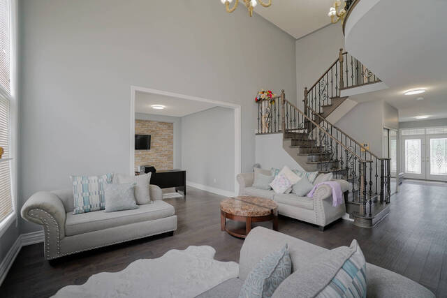 5 Regis Circle, Brampton - photo 25