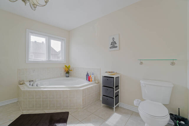 5 Regis Circle, Brampton - photo 36