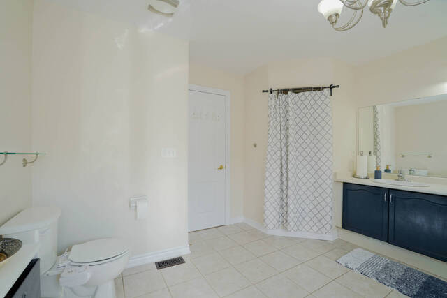 5 Regis Circle, Brampton - photo 37