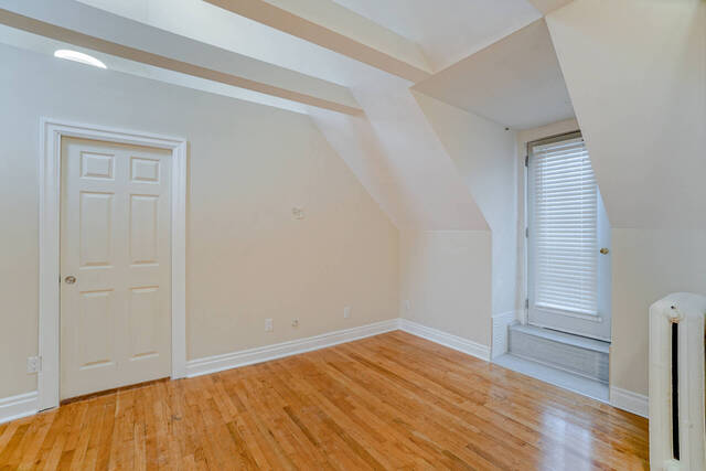 26 Castle View Avenue, Toronto - photo 8