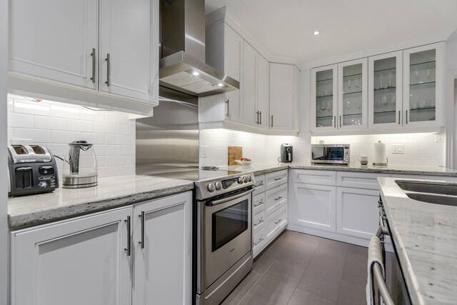 51 Macpherson Avenue, Toronto - photo 23