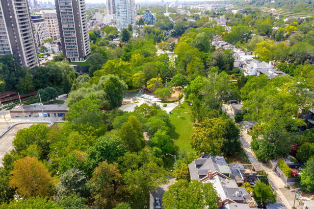 51 Macpherson Avenue, Toronto - photo 74