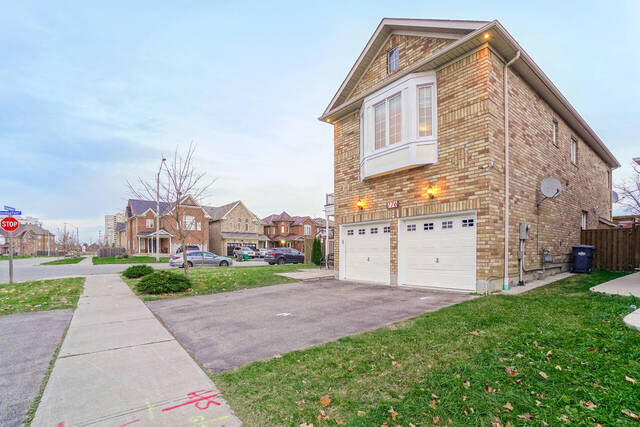 776 Stargazer Drive, Mississauga - photo 2