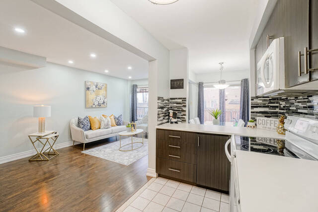 65 Goldenlight Circle, Brampton - photo 11