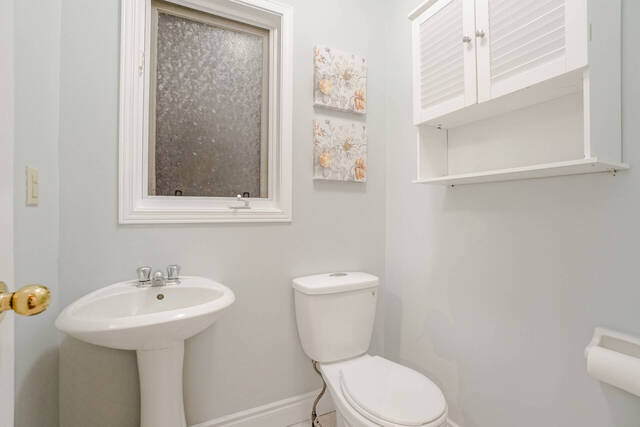 65 Goldenlight Circle, Brampton - photo 16