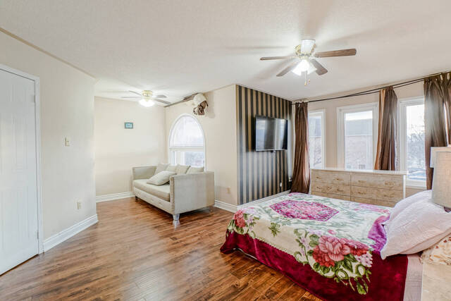 65 Goldenlight Circle, Brampton - photo 19
