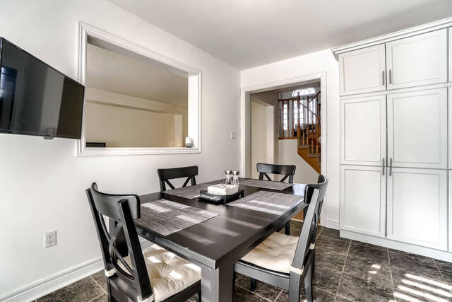 55 Blaydon Lane, Aurora - photo 12