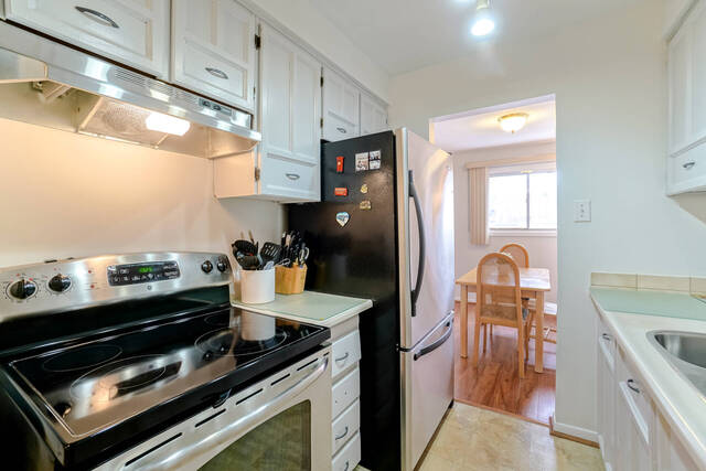 66 Greenwich Circle, Brampton - photo 13