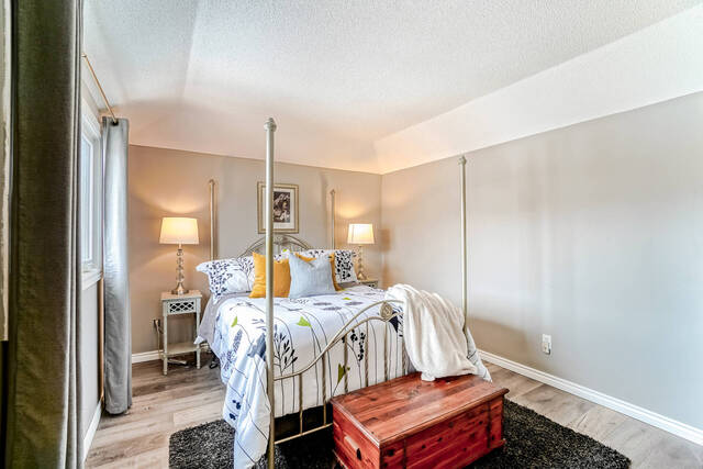 12 Robertson Street, Fergus - photo 24