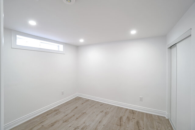 8 Marlborough Road, Guelph - photo 34