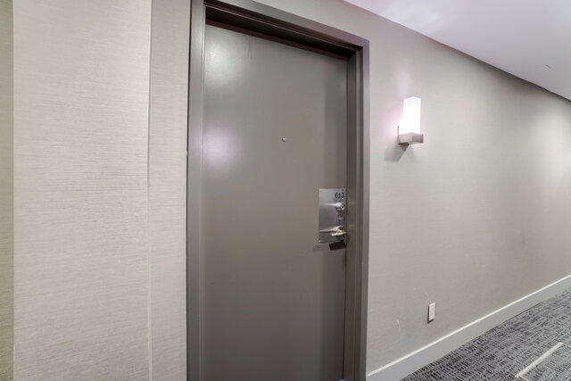 #613-637 Lake Shore Boulevard West, Toronto - photo 6
