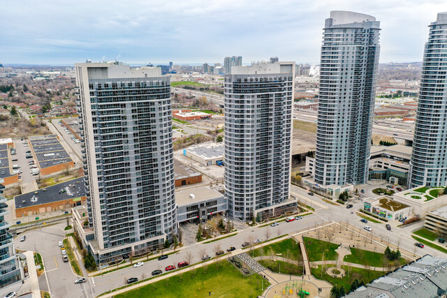 #1707-151 Village Green Square, Scarborough - photo 2