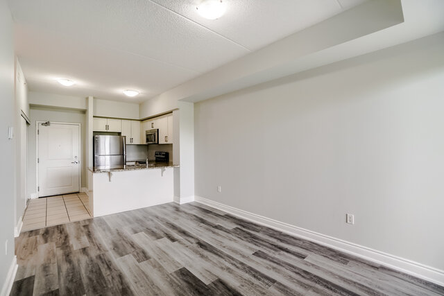 #105-640 Sauve Street, Milton - photo 7