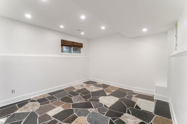 #6-1768 Main Street West, Hamilton - photo 37