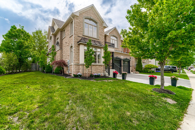 2320 Awenda Drive, Oakville - photo 2