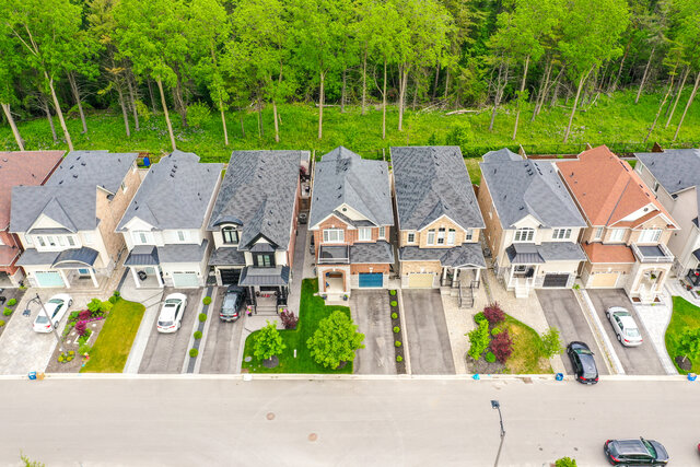 99 Upper Canada Court, Georgetown - photo 2