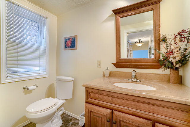 547 Arlington Boulevard, Burlington - photo 10