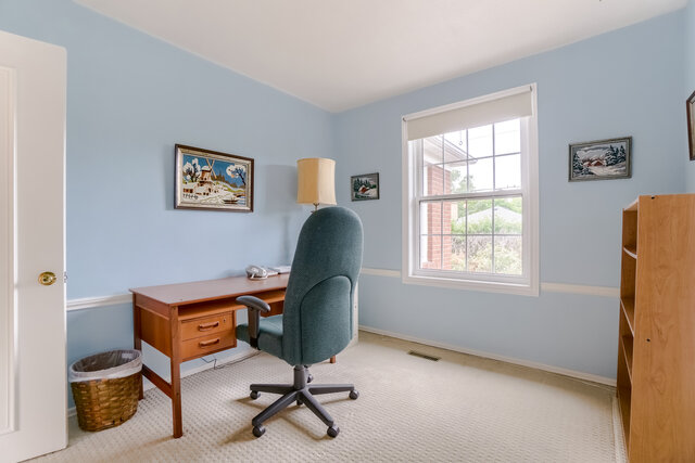 547 Arlington Boulevard, Burlington - photo 15