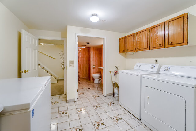 547 Arlington Boulevard, Burlington - photo 18
