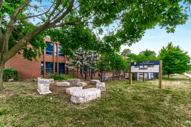 547 Arlington Boulevard, Burlington - photo 22
