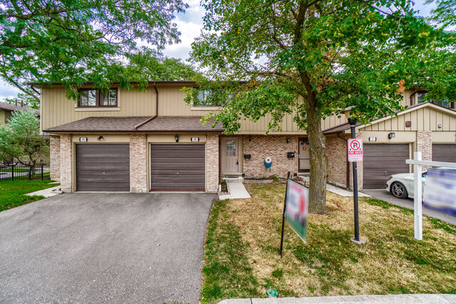 #50-105 Hansen Road North, Brampton - photo 1
