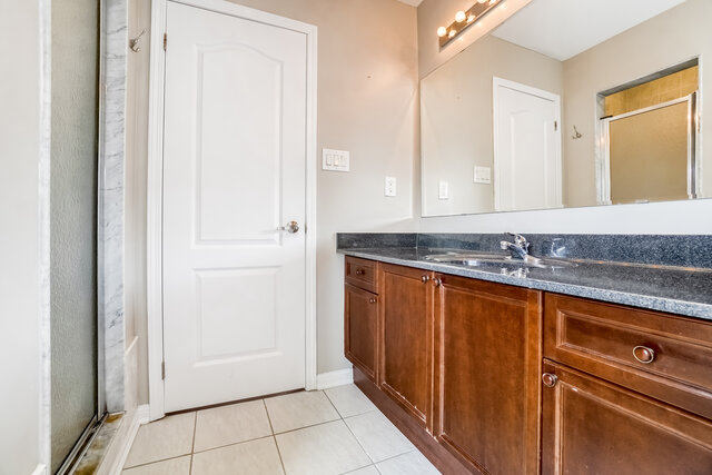805 Yates Drive, Milton - photo 28