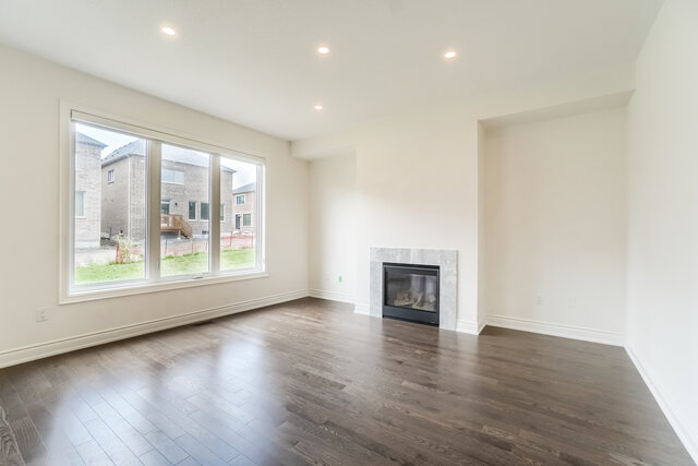 33 Holland Vista Street, East Gwillimbury - photo 17
