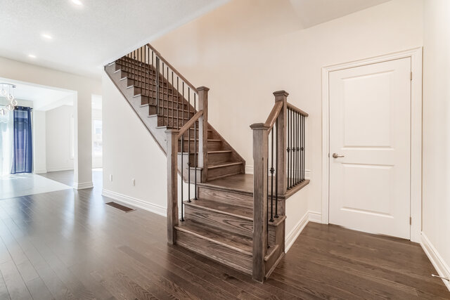 33 Holland Vista Street, East Gwillimbury - photo 23